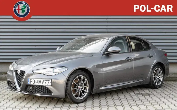 alfa romeo giulia Alfa Romeo Giulia cena 139900 przebieg: 25965, rok produkcji 2021 z Biecz